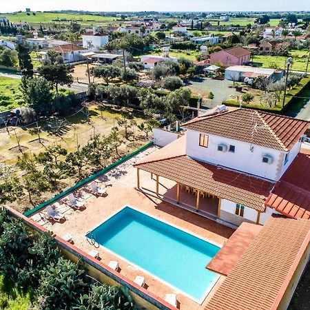 Reel Paradise Villa, Cyprus Lárnaka Kültér fotó